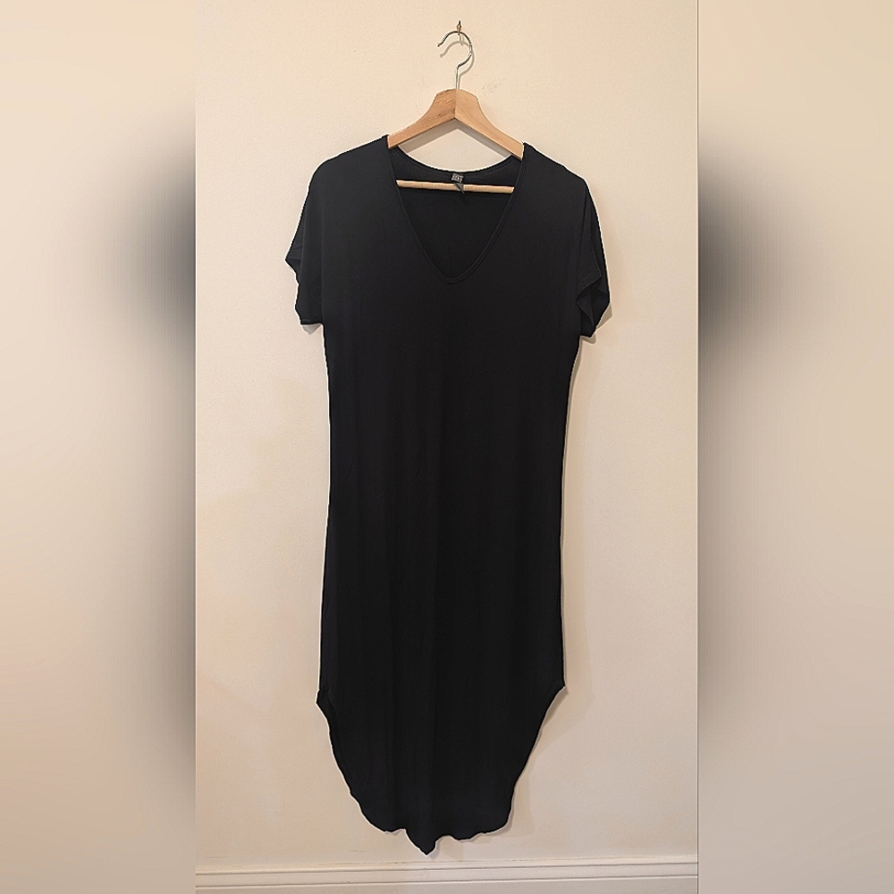 Alya Black Knit V-Neck Maxi Rounded Hem T-Shirt Dress Size Small
